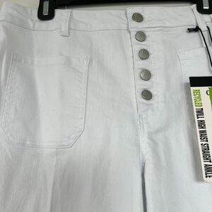 White High Waist Straight Leg Jeans